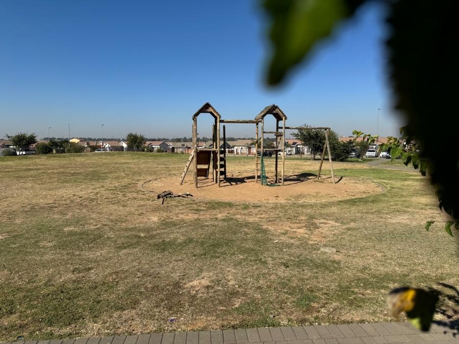 2 Bedroom Property for Sale in Raceway Free State